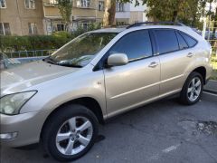 Photo of the vehicle Lexus RX