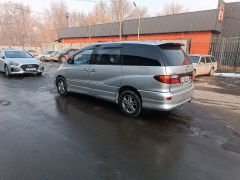 Photo of the vehicle Toyota Estima