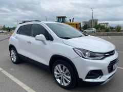 Photo of the vehicle Chevrolet Tracker