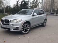 Photo of the vehicle BMW X5