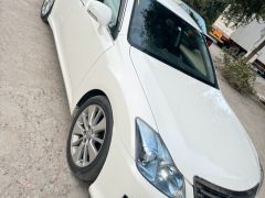 Сүрөт унаа Toyota Crown