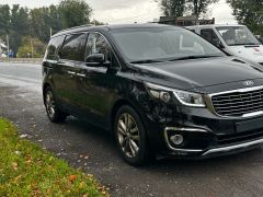 Фото авто Kia Carnival