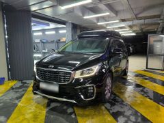 Сүрөт унаа Kia Carnival