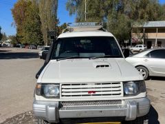 Photo of the vehicle Mitsubishi Pajero