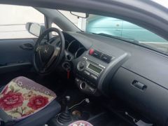 Фото авто Honda Jazz