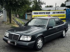 Фото авто Mercedes-Benz W124