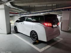 Сүрөт унаа Toyota Alphard