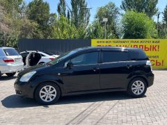 Сүрөт унаа Toyota Corolla Verso