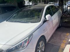 Photo of the vehicle Hyundai Sonata