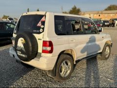 Сүрөт унаа Mitsubishi Pajero iO