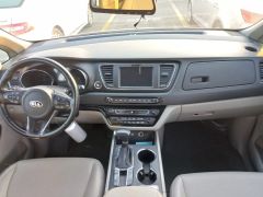 Сүрөт унаа Kia Carnival