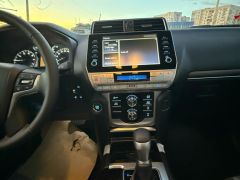 Фото авто Toyota Land Cruiser Prado