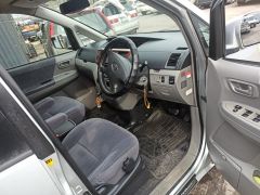 Сүрөт унаа Toyota Noah