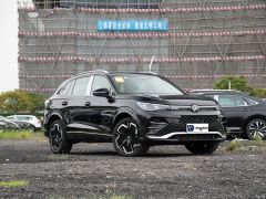 Фото авто Volkswagen Tiguan