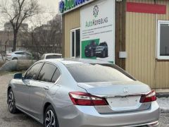 Photo of the vehicle Honda Accord