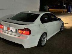 Photo of the vehicle BMW 3 Series