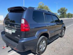 Photo of the vehicle Lexus GX