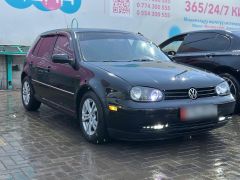 Photo of the vehicle Volkswagen Golf