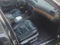 Photo of the vehicle BMW 7 Series