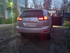 Сүрөт унаа Toyota Harrier