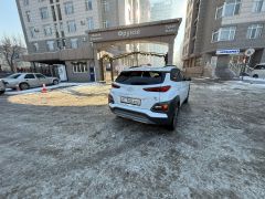 Сүрөт унаа Hyundai Kona