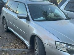 Photo of the vehicle Subaru Legacy