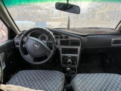 Сүрөт унаа Daewoo Nexia