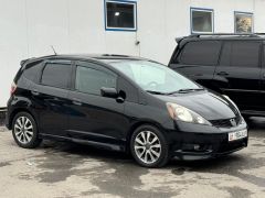 Photo of the vehicle Honda Fit