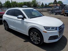 Photo of the vehicle Audi SQ5