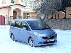 Фото авто Honda Stepwgn