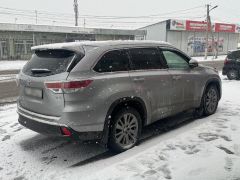 Фото авто Toyota Highlander