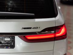 Фото авто BMW X7