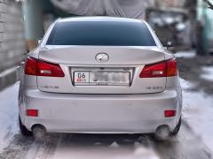 Photo of the vehicle Lexus IS