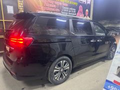 Сүрөт унаа Kia Carnival