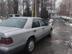 Photo of the vehicle Mercedes-Benz W124