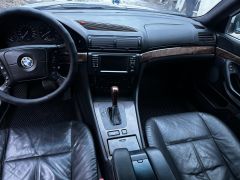 Фото авто BMW 7 серии