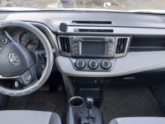 Сүрөт унаа Toyota RAV4