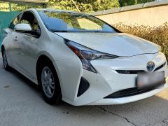 Фото авто Toyota Prius