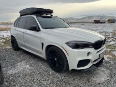 Photo of the vehicle BMW X5