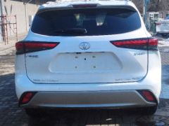 Photo of the vehicle Toyota Highlander