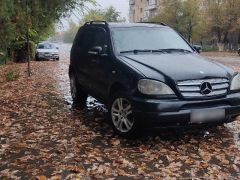 Сүрөт унаа Mercedes-Benz M-Класс