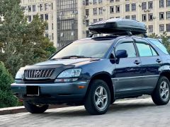 Photo of the vehicle Lexus RX