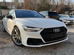 Photo of the vehicle Audi A7