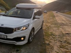 Photo of the vehicle Kia Carnival