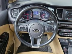 Сүрөт унаа Kia Carnival