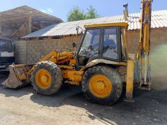 Фото авто JCB 4CX