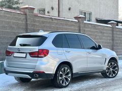 Photo of the vehicle BMW X5