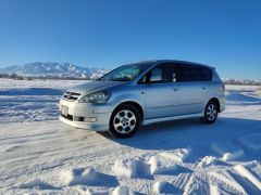 Фото авто Toyota Ipsum