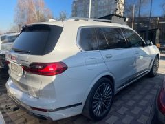 Фото авто BMW X7