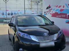 Сүрөт унаа Toyota Sienna